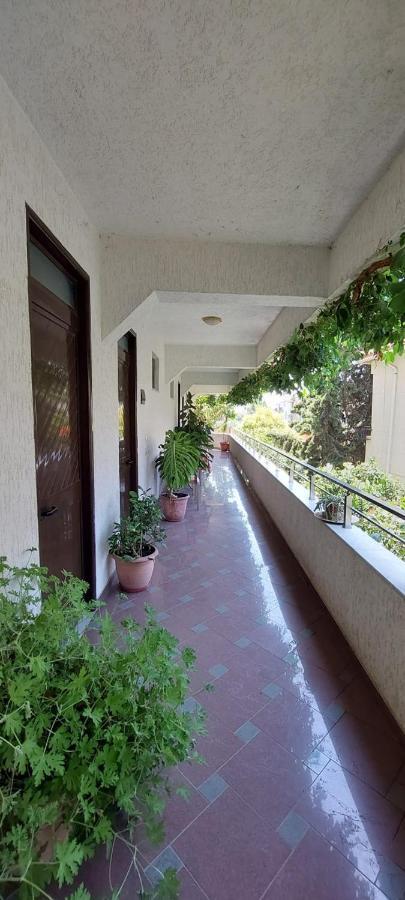 Villa Madani Durres Exterior photo